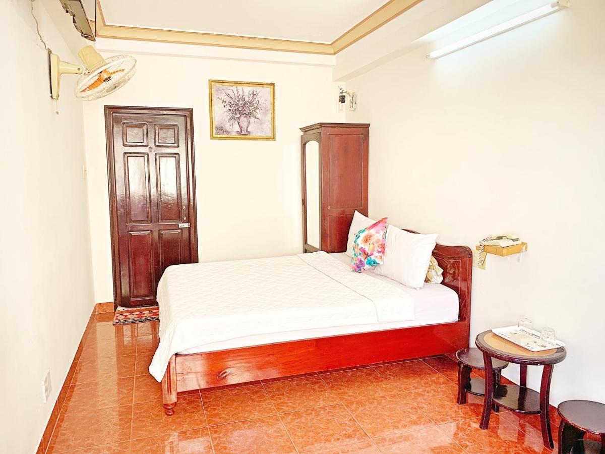 Anh Minh - Manchester Hotel Nha Trang Exteriör bild