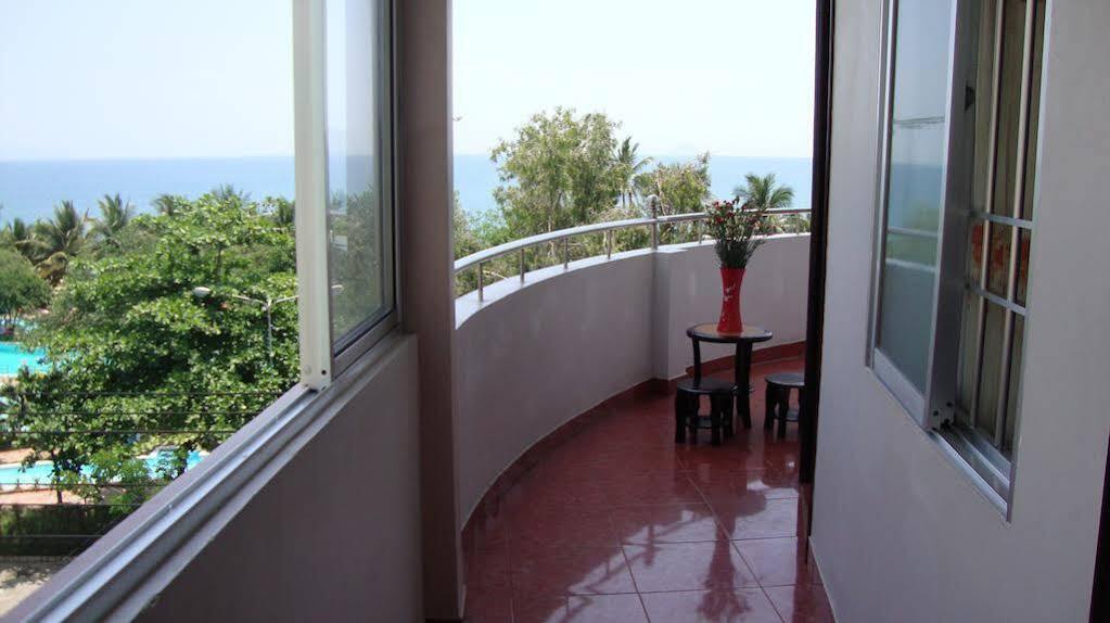 Anh Minh - Manchester Hotel Nha Trang Exteriör bild