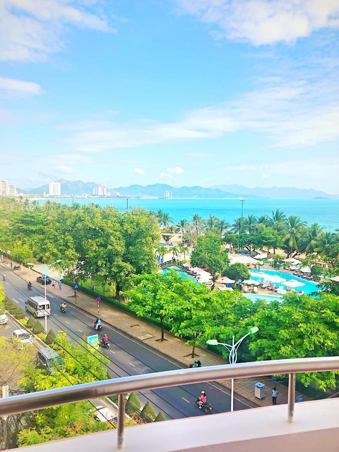 Anh Minh - Manchester Hotel Nha Trang Exteriör bild